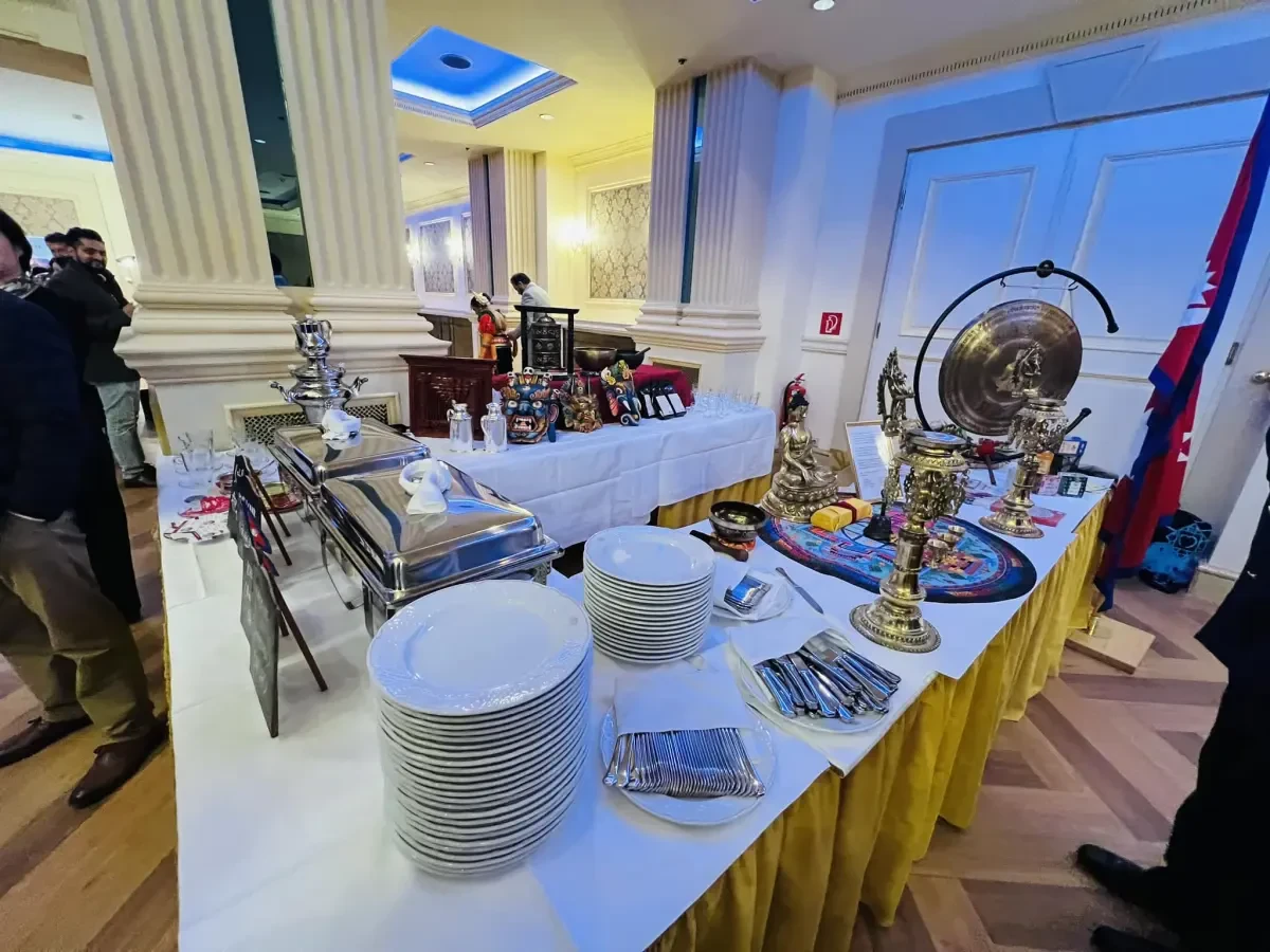Catering service at the Grand Hotel Vienna.